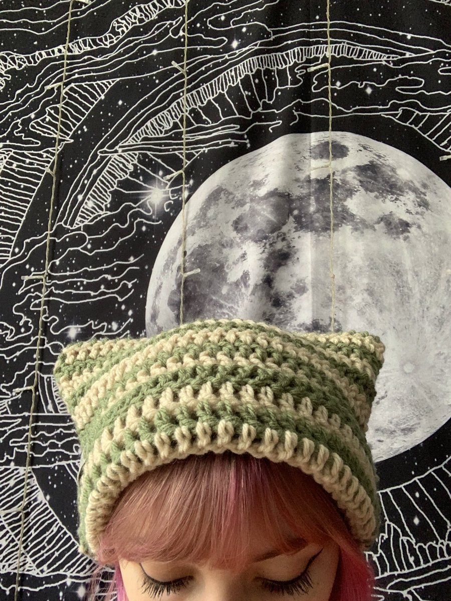 lunabellthreads's tweet photo. The last 2 colors of the cat ear beanies! ✨

https://t.co/umg8pzcARs https://t.co/roqyGVfs4X