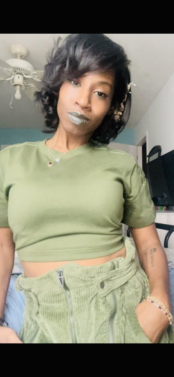 Vee L. Harrison tweet media