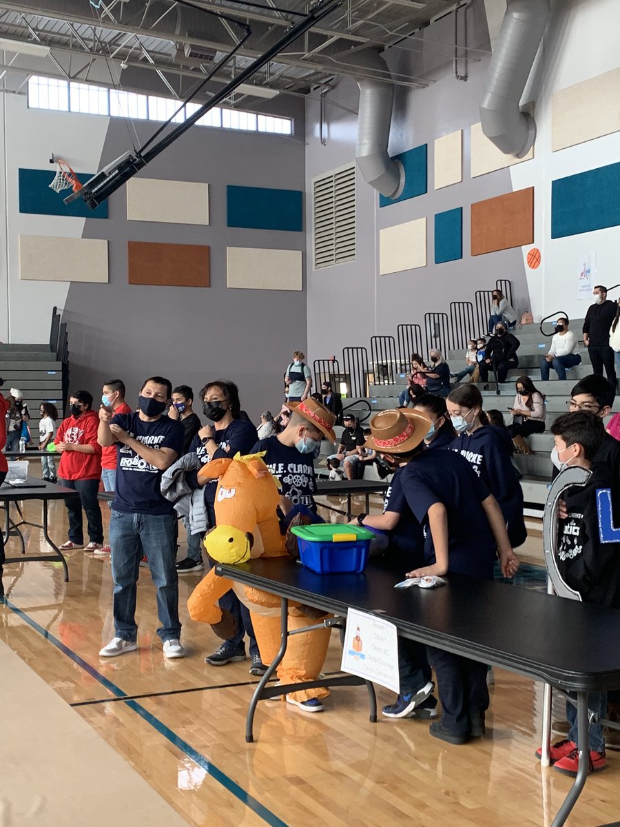 CCrosse_CI's tweet photo. Thank you to all Robocom 8.0 participants, coaches and parents. It was an Amazing day!! https://t.co/zNZaVzxXjI