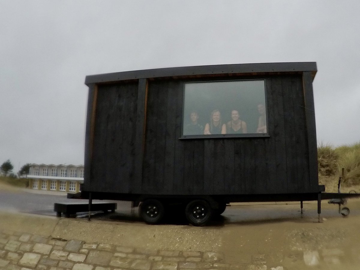 Dip Advisor tweet media