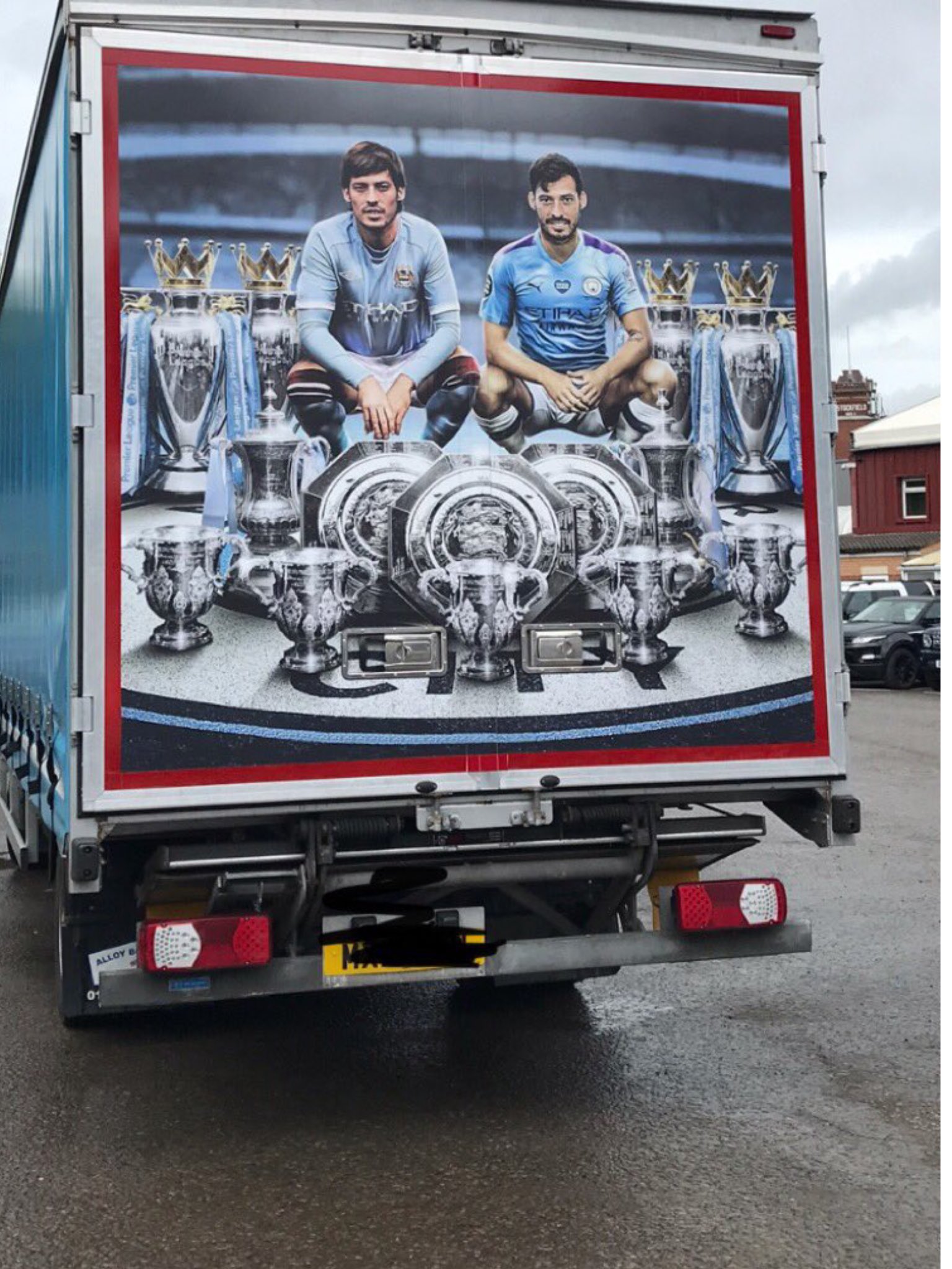   Happy Birthday to the genius David Silva 