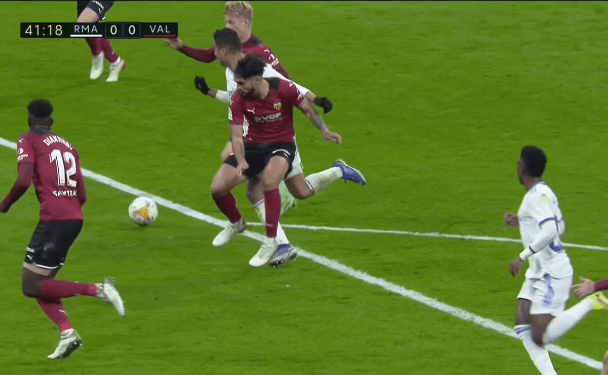 реал мадрид валенсия. мадрид валенсия счет. мадрид валенсия. матч валенсия реал. реал мадрид валенсия.