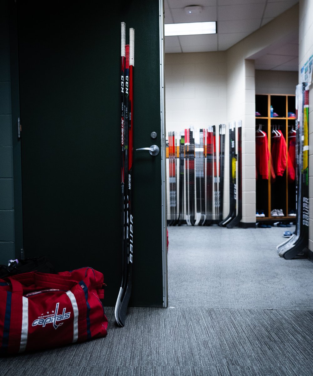 Capitals's tweet photo. The Washington Capitals mourn the tragic loss of Teddy Balkind and send our deepest condolences to his family, friends, and teammates. Our thoughts are with everyone in the Connecticut hockey community at this difficult time. #SticksOutForTeddy https://t.co/6ysq711aah