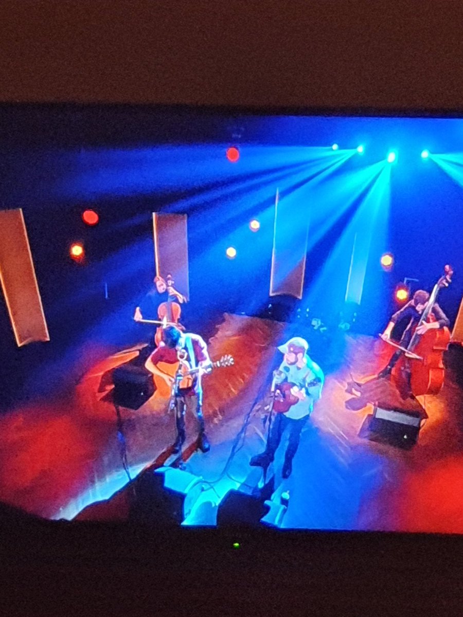 Great performance from Vagabonds on #TommyTiernanShow