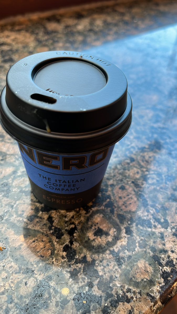 m_alkulaib93's tweet photo. Cortado with single origin (Guatemalan coffee) … seasons special!
If you visit any #nero #cafe #nerocafe #uk … order any type of #Coffee and ask for the #single_origin.
اي احد في #بريطانيا #مانشستر #لندن اذا رحتوا نيرو كافيه .. طلبوا القهوة اللي تبونها لكن بالبن القواتمالان 👌 https://t.co/UrM8CJTQOR