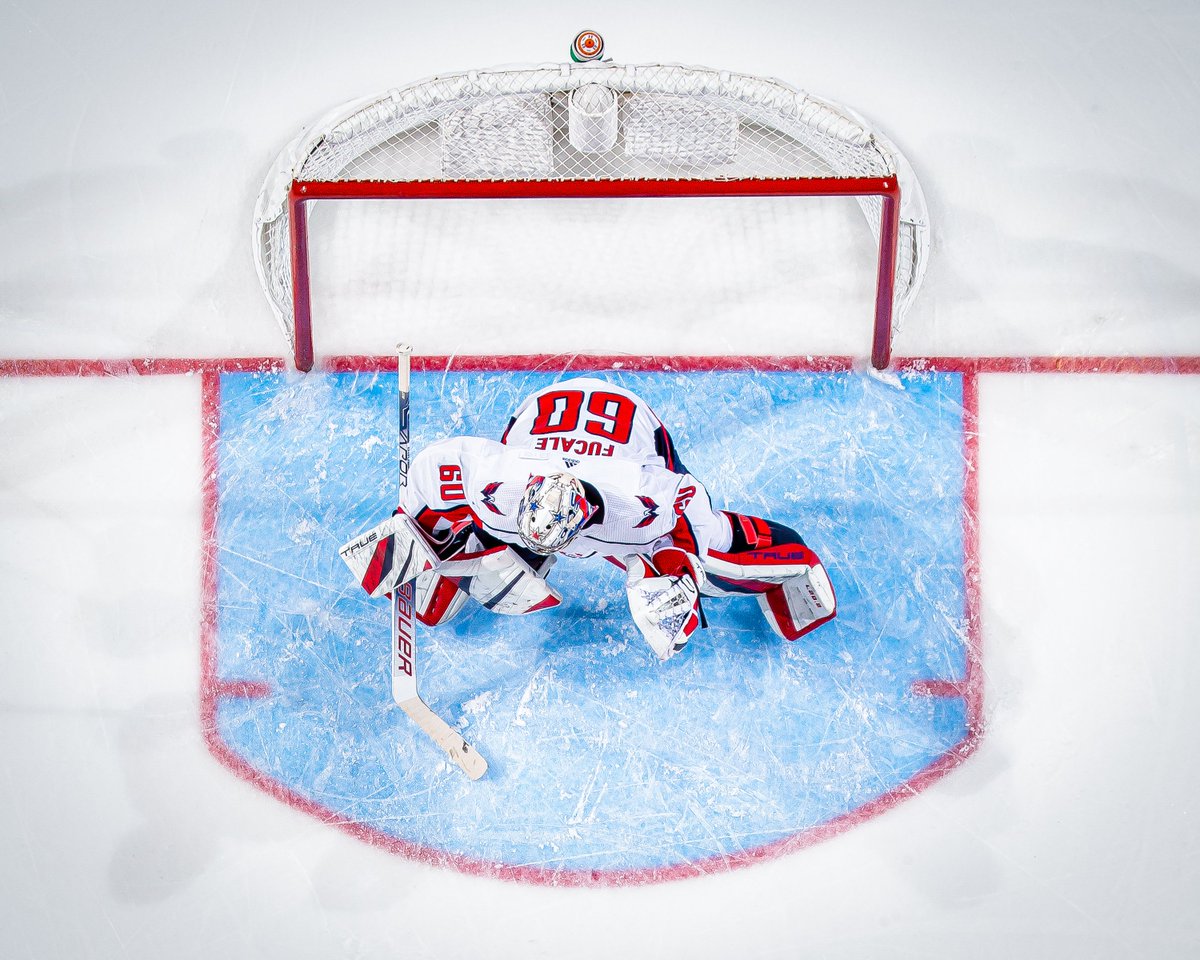 Capitals's tweet photo. Head coach Peter Laviolette announces Zach Fucale will start tonight against Minnesota.
#CapsWild https://t.co/gjQ7xjvVVV