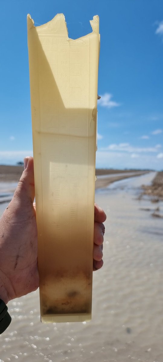 TRCTRDRIVR4SALE's tweet photo. Very wet at morv this morning with 12mil over night, now up to 97 mil for the last couple of days, no power and no service but im happy about it 👌 https://t.co/PaiHI8RZDs