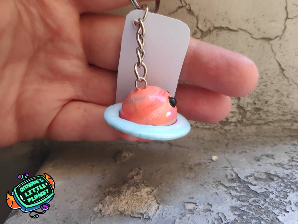 Banansplanet's tweet photo. Third pic, favourite pic
Cute Satern with cute little butt!
.
.
.
#clayart #clayartist #claycreations #claykeychain #clay #claybutt #butt #cutebutt
#mywork #myclay https://t.co/P98QA91qiZ