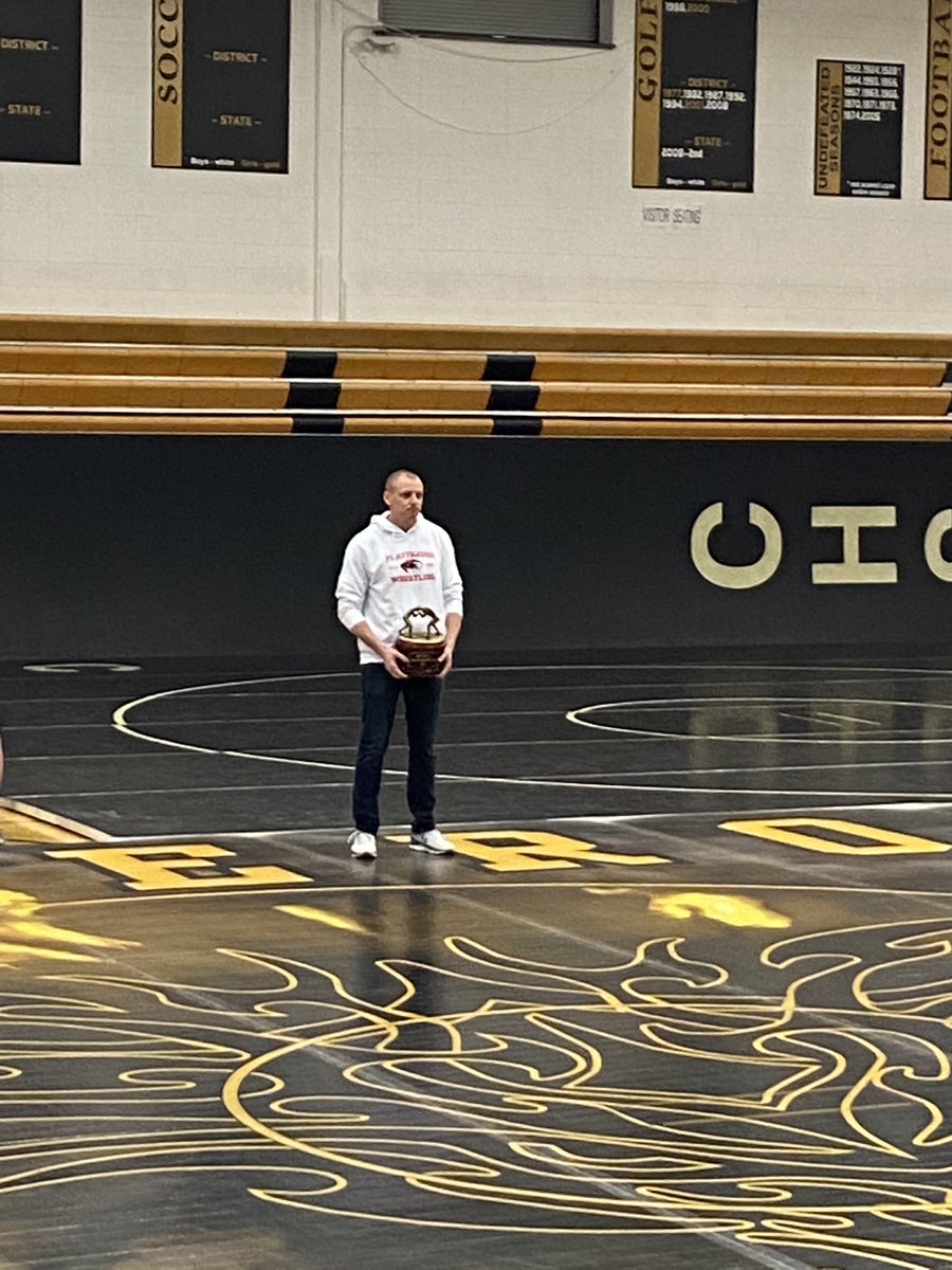 amoran4's tweet photo. Glad to have this coach in my sonβs corner! Thanks for all you do @Coach_K84! #TigerLegacy #CameronLegacy https://t.co/t6sGDywd01