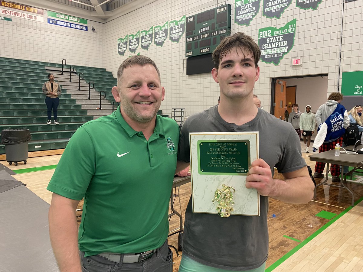 InsideThe360's tweet image. An absolute BANNER DAY for 215: Howard (@sciotowrestling) as he walks away with an individual championship AND the MOW award.

Congratulations.

#KevinClevelandMemorial
#KCM
