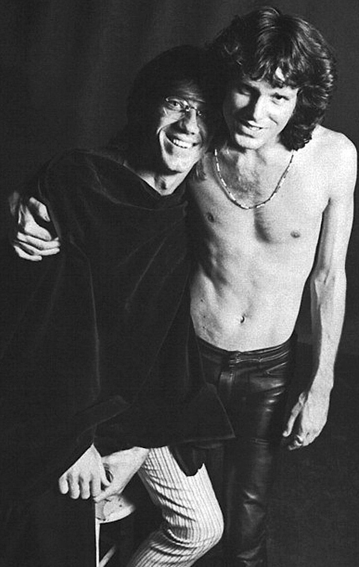 crockpics's tweet photo. Ray Manzarek with Jim Morrison, 1967. Photo by Joel Brodsky. https://t.co/o77FKsHwTF