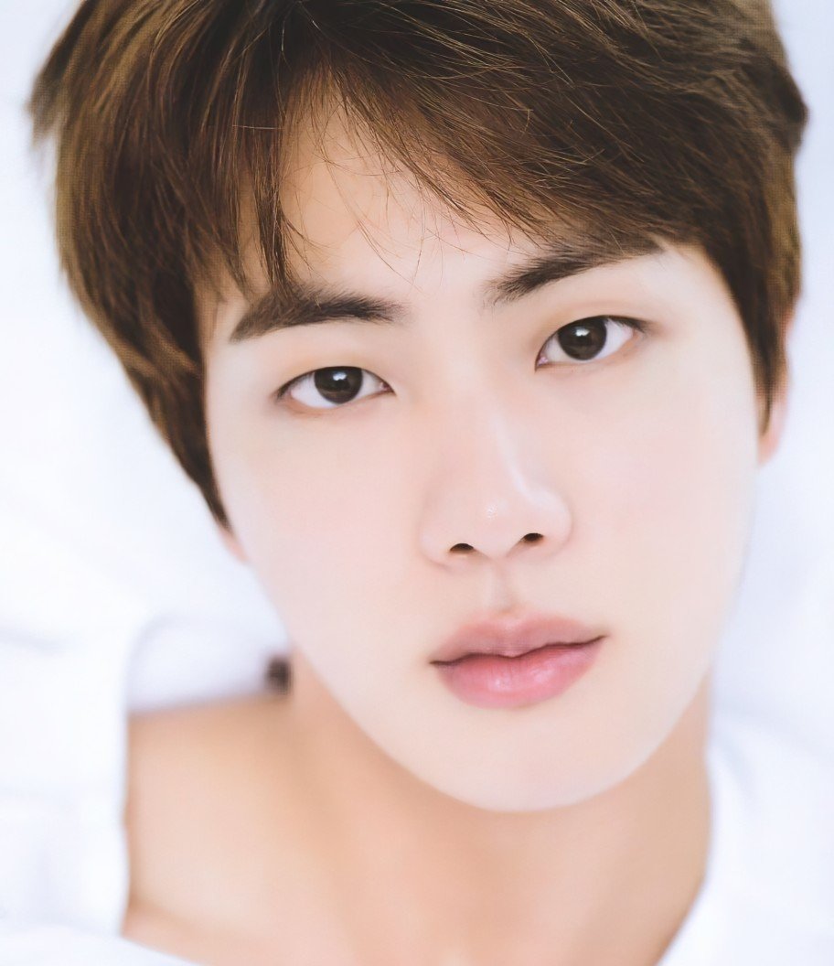 LinCute3's tweet photo. @Park_Jiminye Tão lindo! Parece um anjo😍💜

I vote YOURS by JIN for Best K-Drama OST of 2021 category #TheHallyuTalkAwards @BTS_twt https://t.co/jbutW7sS8v https://t.co/UiHPbxibsM