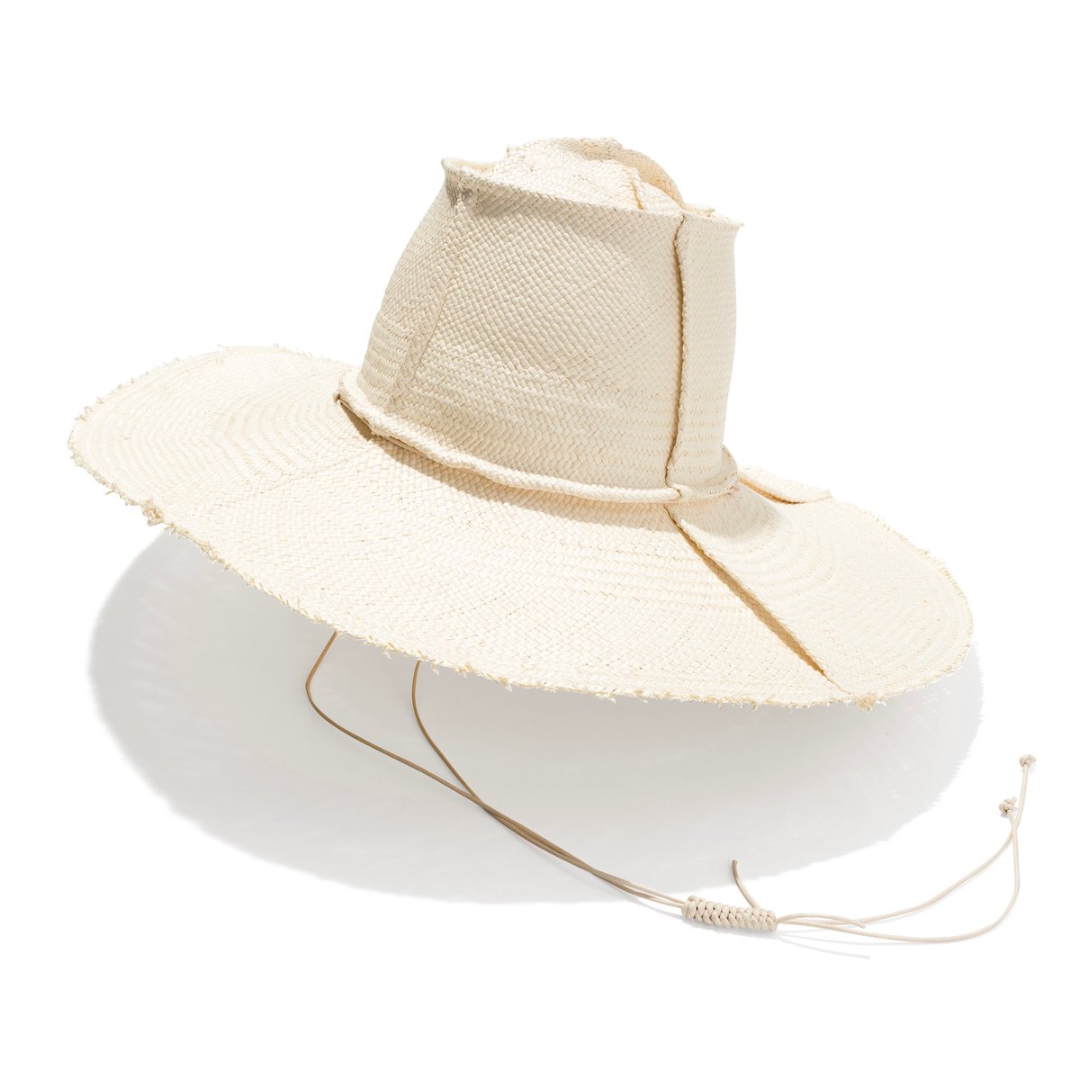 HatmakerAus's tweet photo. It's a folding situation, available in colours natural, bleached or tobacco. Handmade here in Australia 🇦🇺

#sunhat #sunsafe #sunsmart #travelhat #travelhats #holidayhat #holidayhats #packablehat #packablehats #luxuryhat #luxuryhats #australianmade https://t.co/NA0mFrJSxw