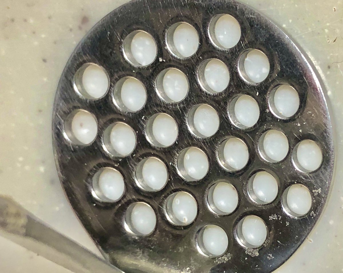 alytile's tweet image. How many holes? How did you count them?
#howtocount
.@Simon_Gregg .@panlepan .@alisonkiddle .@PetersenGraph .@jnathanedmonds