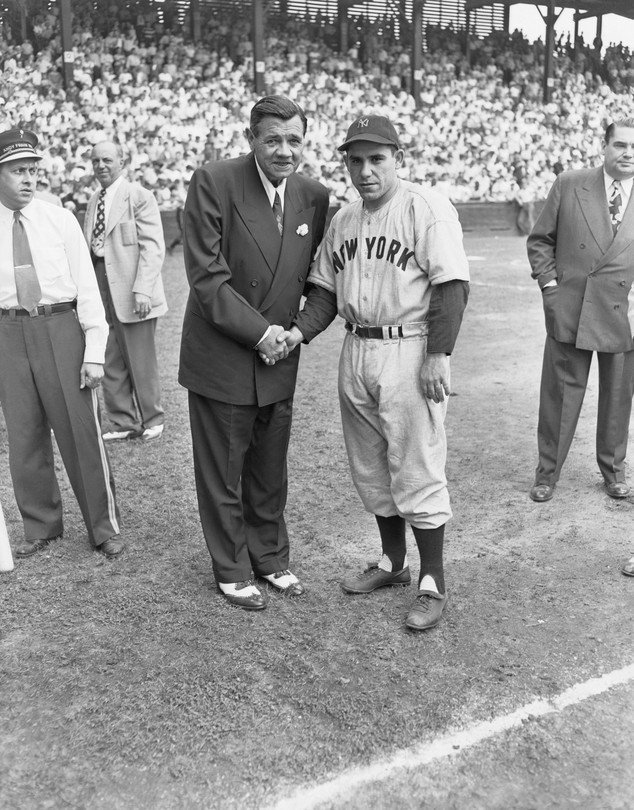 baseballinpix's tweet photo. Babe Ruth and Yogi Berra, 1947 https://t.co/2dlYhXGu1B