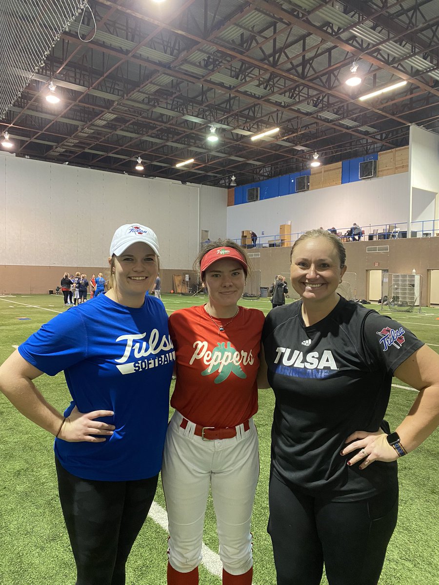 Thank you <a href="/TulsaSoftball/">Tulsa Softball</a> for a great camp this morning! I loved all of the new drills that I will be incorporating into my workouts from now on! 💙♥️

<a href="/JWall1820/">Jeff Wallace - GM - Peppers</a> <a href="/slopezsoftball/">Shawn Lopez</a>