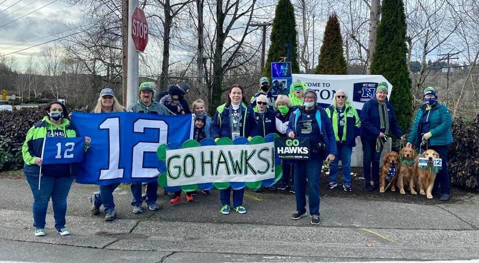 Send off crew today. We let the Dogs out! #seahawks #SEAvsAZ #Gohawks #seahawkers