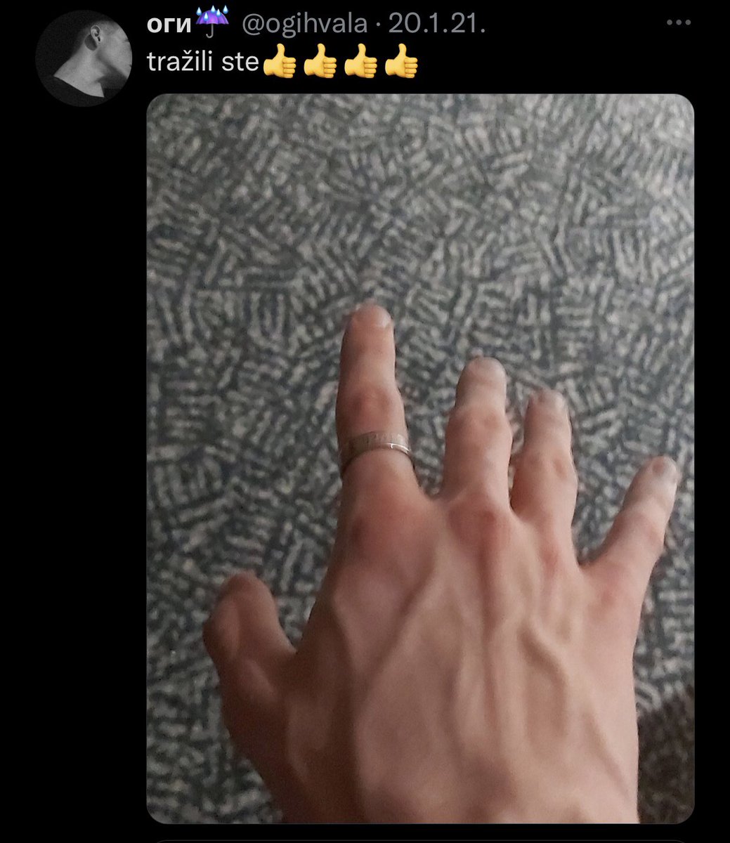 pregladna's tweet photo. Ogi je tu da pravi feed, slika sake, brije noge i da se jebe u dupe i ne mozete da me ubedite u suprotno https://t.co/aUSEOgRVPh