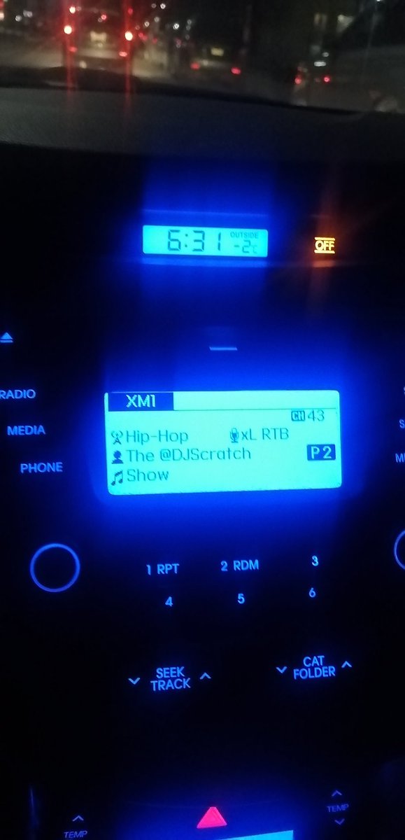 Utd4Life78's tweet photo. @DJScratch #TheDJScratchShow https://t.co/RhPwmeHUfd