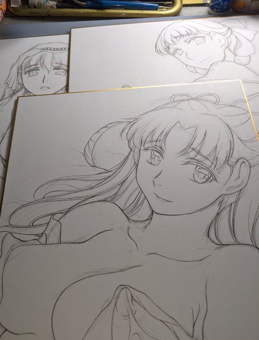 何か色紙とか描いてたりします。
😅💦💦 