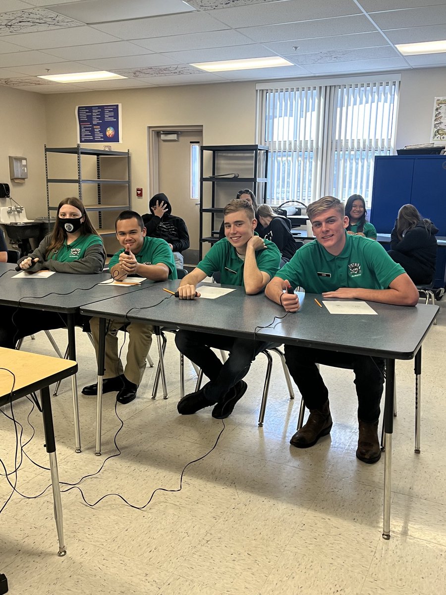 mc_jmcguire's tweet photo. Congratulations to the Gulf High Academic team 1 for taking 6th place out of 26 teams in the Fivay/Mitchell High Brain Brawl. Way to go BUCS! ⁦@gulfhighschool⁩ https://t.co/hQbL7hKfnP