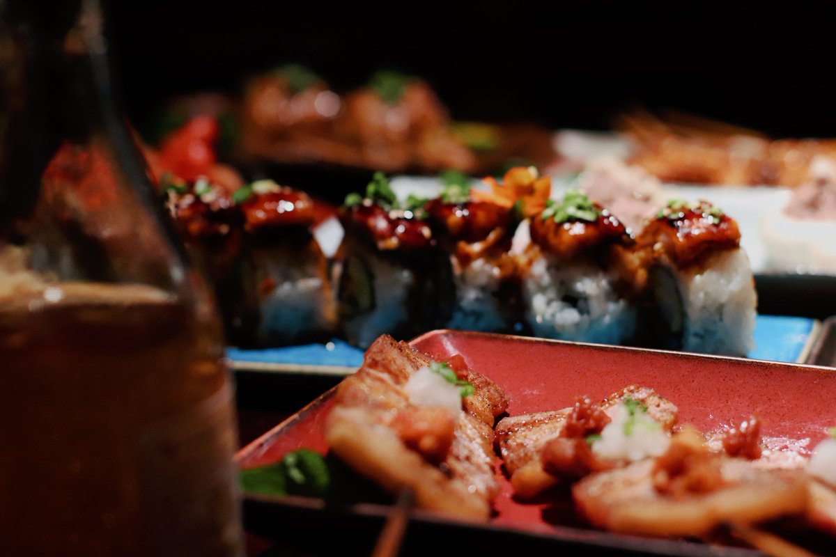 vickyupfor's tweet photo. “However, Izakaya is not only a simple food premises, but it is also a place to establish social relationships.” https://t.co/58pjepradr