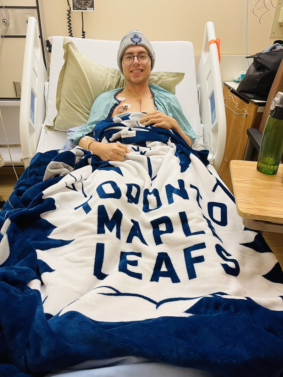 colecystitis's tweet photo. Geared up for @hockeynight @MapleLeafs! Thank you for your support @KevinWeekes @HLundqvist @aavoros! #LeafsForever #Leafs https://t.co/ocwI9kDEms