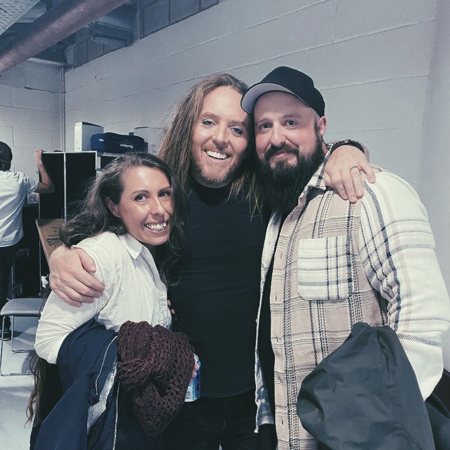 TimProtteyJones's tweet photo. @SundayBrunchC4 I’m a Tim with my friend Tim Minchin. (ps. Sadly, my wife is not called Tim). #TimWatch https://t.co/w7LvG0NAW4
