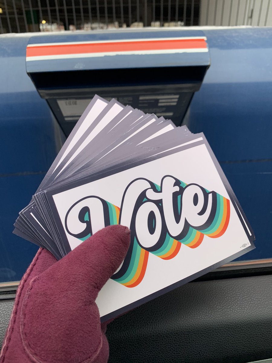 deHetondesLoges's tweet photo. Thank you, #Postcards2WIN #turnoutpac Off to Wisconsin! https://t.co/hau1ziWNZE