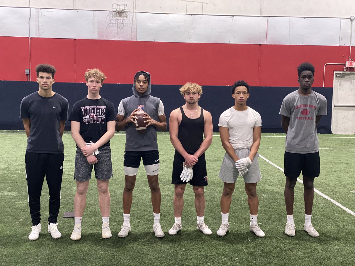 2022 Szn Loading 🐯🏈💪🏾#NextGenAshiru
<a href="/SeanSchlanser/">sean schlanser</a> <a href="/shaibu_0110/">Shaibu Mohammed</a> <a href="/austin_mccombs7/">Austin Mccombs</a> <a href="/braxtonbartz/">Braxton</a> <a href="/Nigel_green3023/">Nigel Green</a> <a href="/PNTigerFootball/">Plainfield North Tiger Football</a> <a href="/QBHitList/">QBHitList.com</a> @QBNation2023 <a href="/qbwon/">QBWON</a> <a href="/KeyPlayerNation/">KeyPlayer®️Nation</a> @QBUniverseCamp <a href="/DeepDishFB/">DEEP DISH FOOTBALL</a>