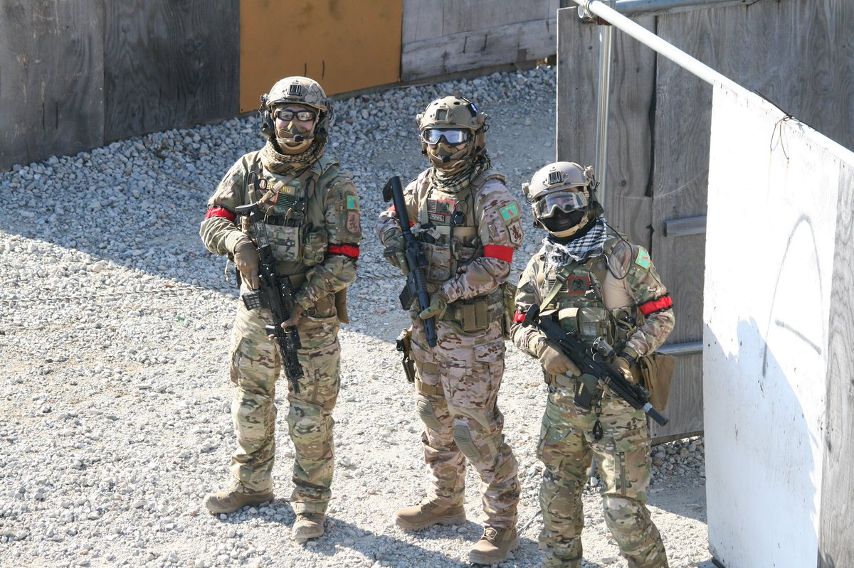 Cooper_daeg's tweet photo. 昨日は@CQB_GHOST 神戸さんに撃ち���め行ってきました！
会社の特殊部隊チーム3名で参加。
撃って撃たれて楽しかった〜^ ^
今年もよろしくお願いします。
#サバゲー https://t.co/yPNT2ngeEl