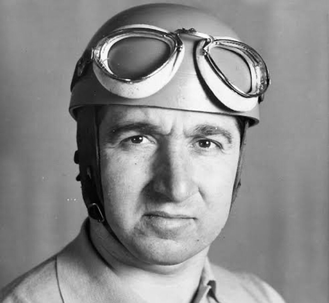 Oxxo JordiCar Series tweet media