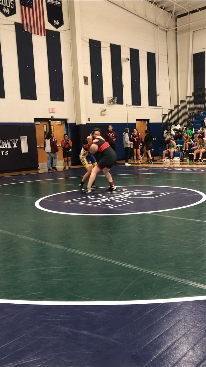 AHSW_Hounds's tweet photo. Congratulations ‼️Sariana Jones on her Runner Up finish at the Lady Wildcat Scramble 🥈 https://t.co/sTSgwFzvVP