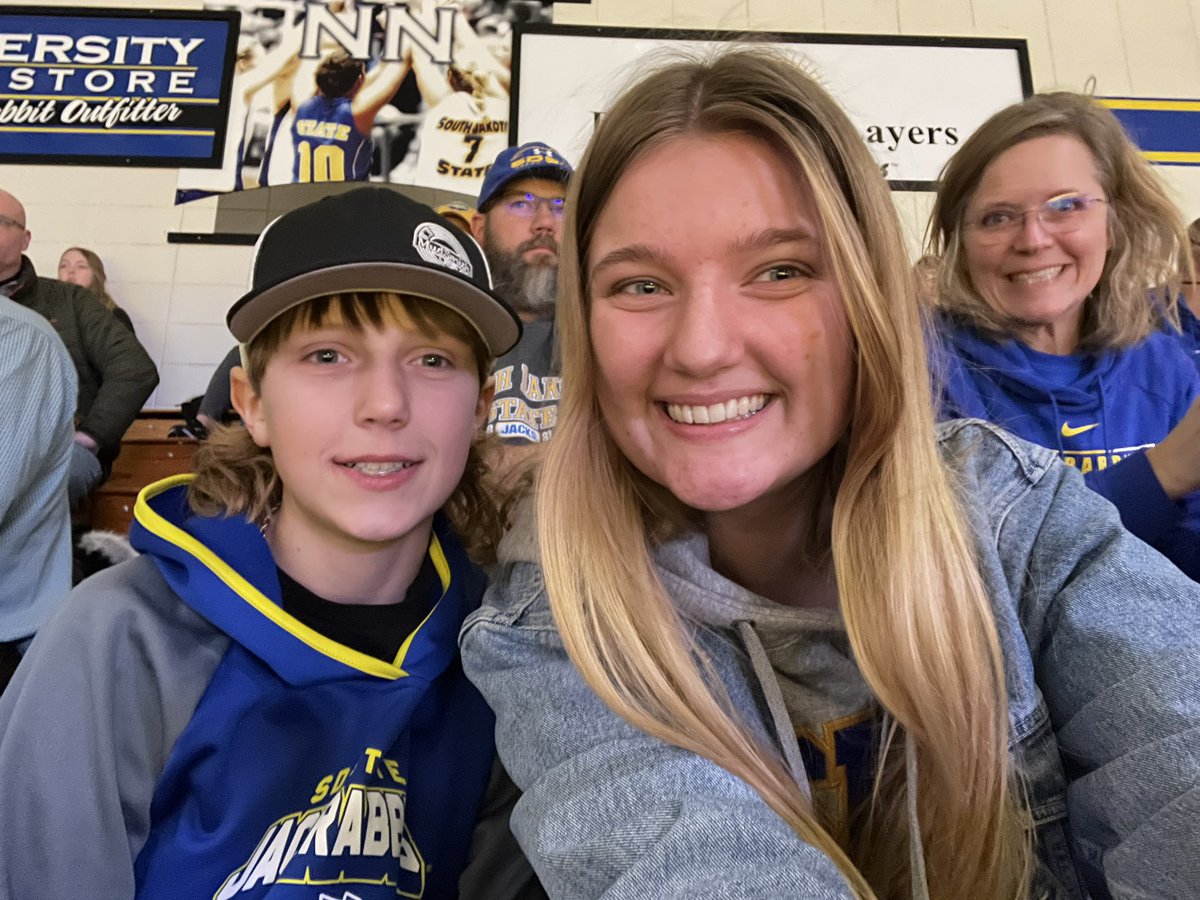 trinjo2002's tweet photo. Past, present, and future jackrabbit! #GoJacks https://t.co/Vclq0QYtrQ