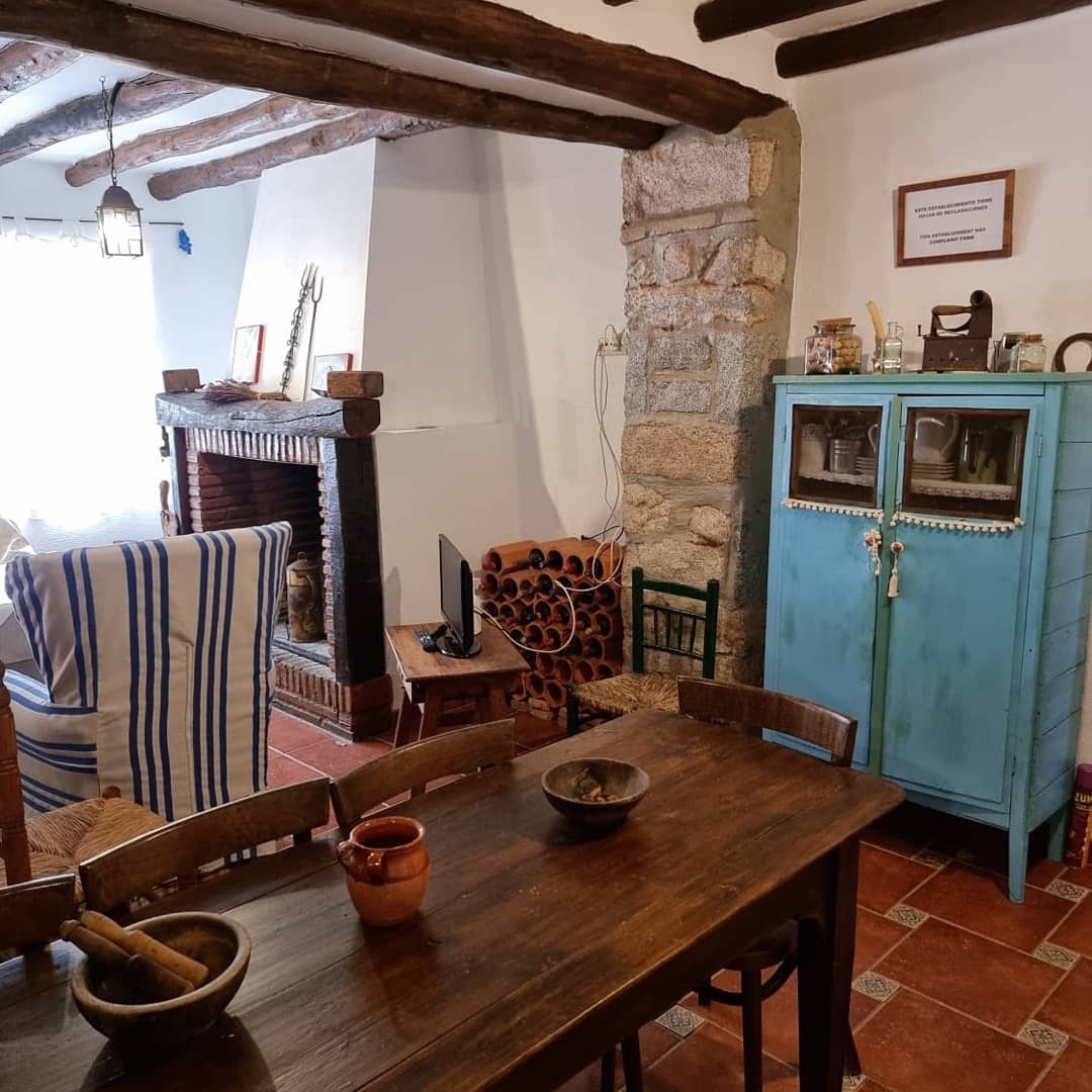 Casa Rural, Cortijo Las Lagartosas en la Ruta del Jamón Ibérico.
Villanueva de Córdoba Telf.y WhatsApp #Spain (34) 676 34 49 62.
VTAR /CO /00200 
#casa #rural #alojamiento #cortijo #relax