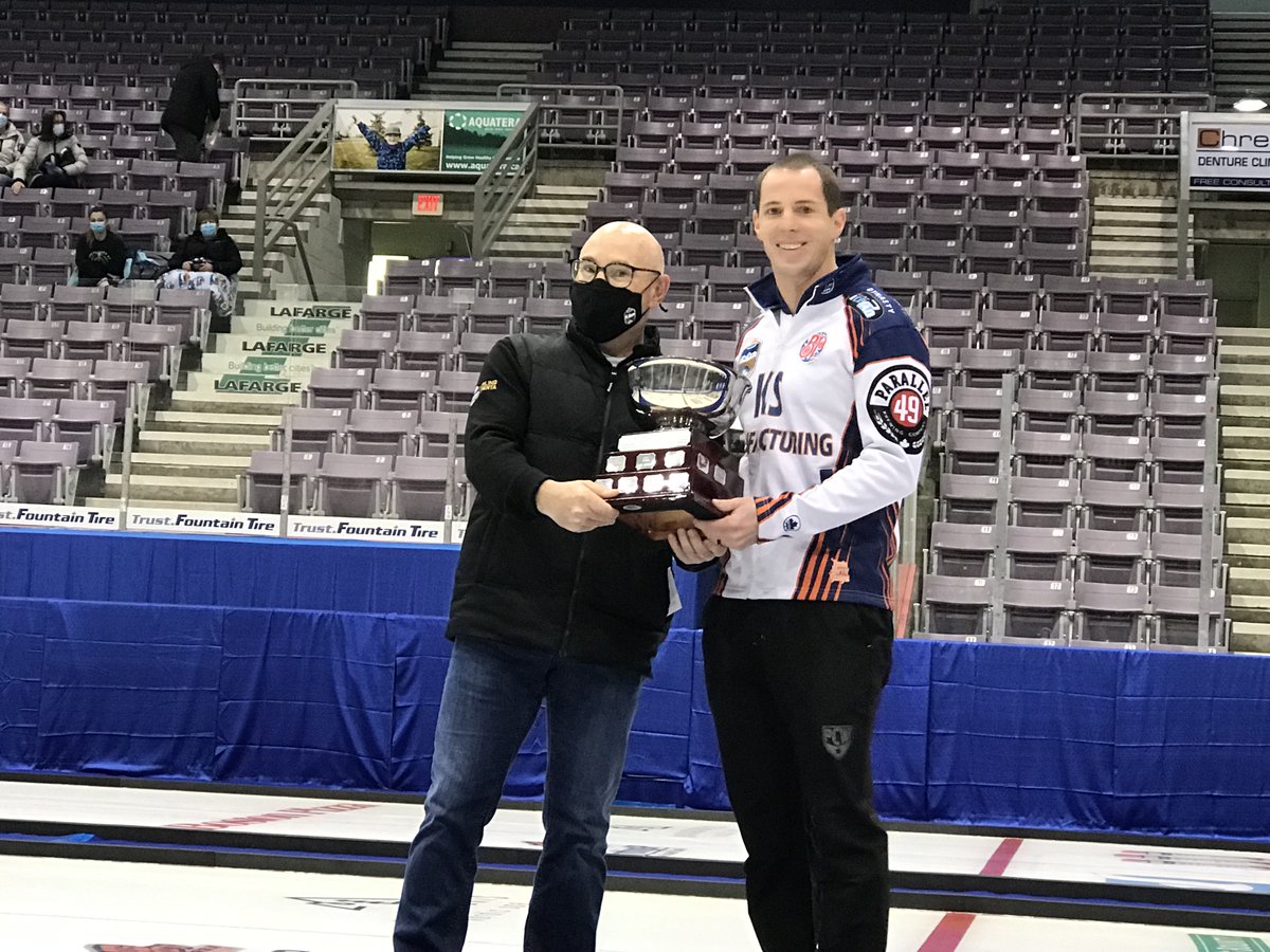 Curling_Alberta's tweet photo. Congratulations to Eric Richard from Team Appelman, the 2022 recipient of the Bo Davidiuk Award.
The Bo Davidiuk Award is presented to the front-end player who best demonstrates the following attributes during the championship:
- Sweeping Prowess
- Team Support
- Sportsmanship https://t.co/WC7LpBo4BU