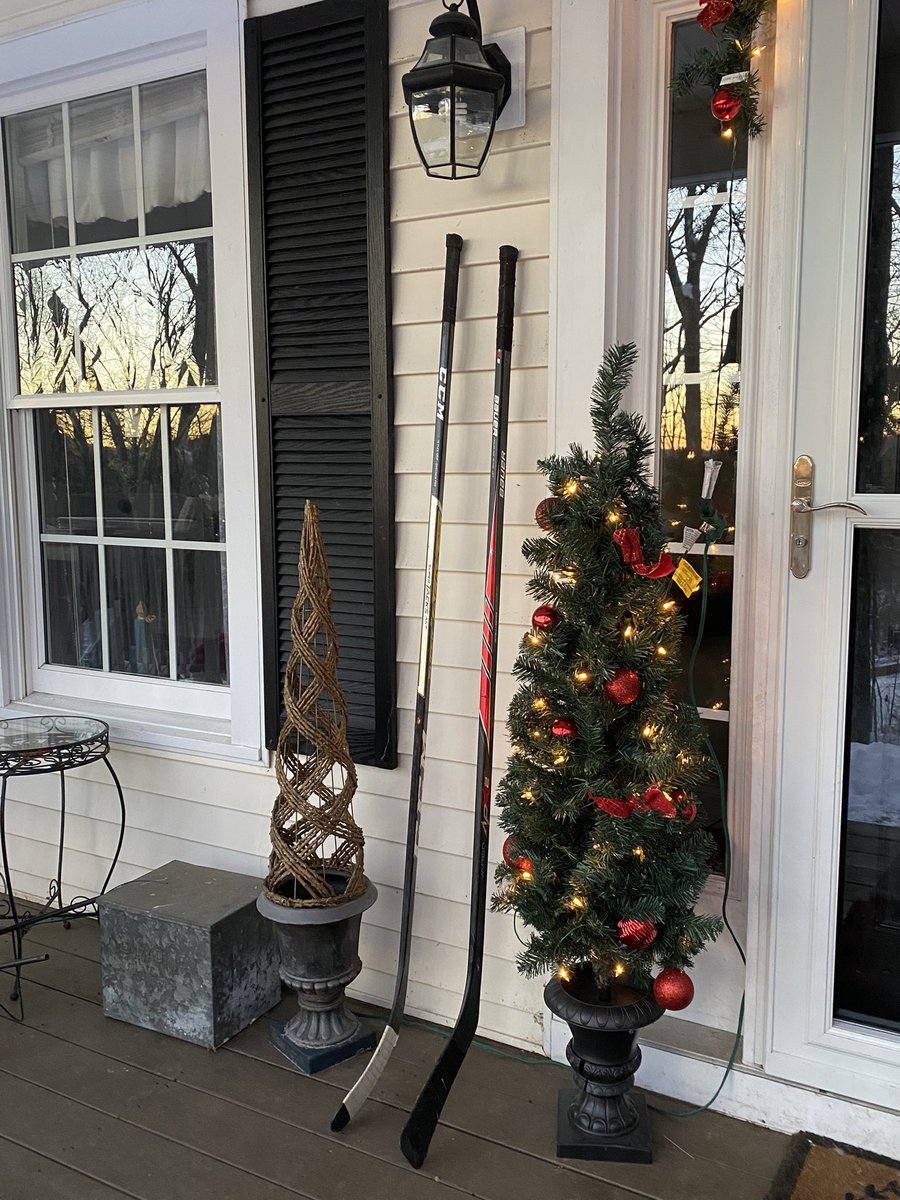 sect801's tweet image. #sticksoutforTeddy