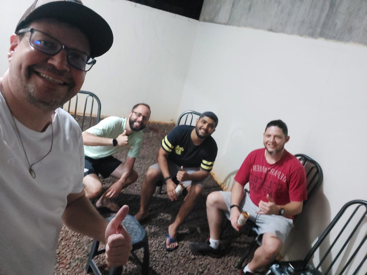 SergioADCastro's tweet photo. Sabadão com os amigos do IFPR https://t.co/X4pH7qmEk0