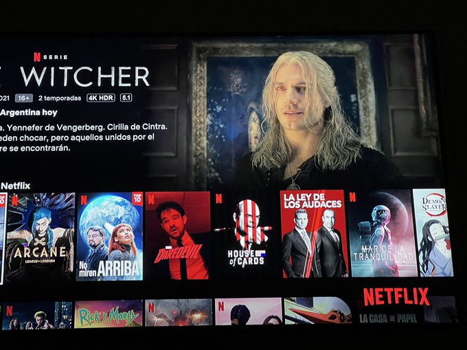 1 pic. &iquest;Qu&eacute; me recomiendan? https://t.co/sOBoosEhpH