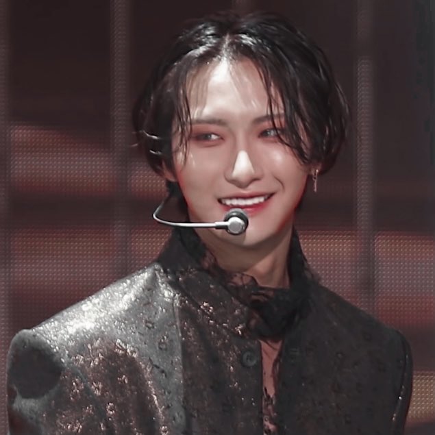 luvsiikmimi's tweet photo. Park Seonghwa.

my first tweet ever and of course I had to make it about him <33 https://t.co/2sTXjrN15V