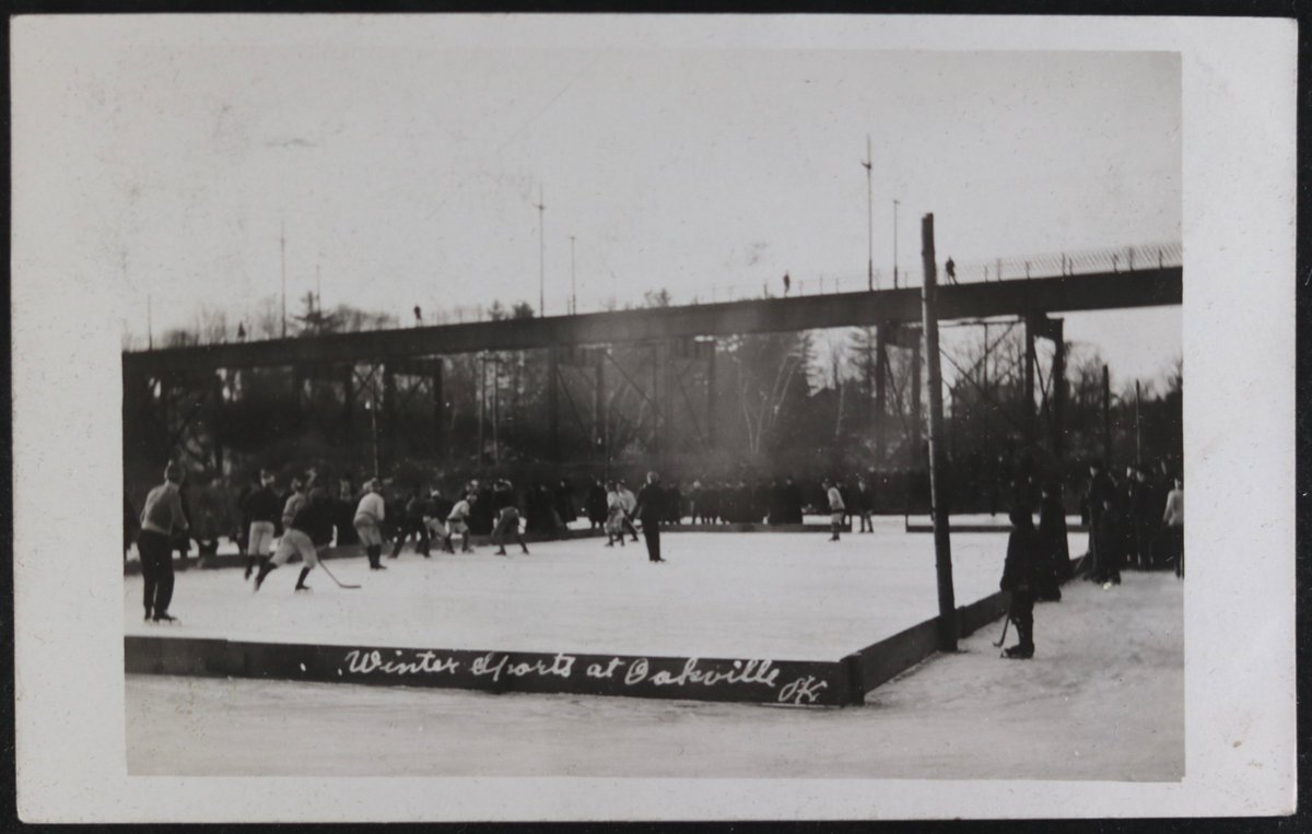 ChadbourneAntiq's tweet photo. Photo postcard of a 1909 hockey game being played on an outdoor rink in Oakville Ontario. #photo #postcard #Canada #ontario #Oakville #hockey #sports #blackandwhitephotography #history https://t.co/qw0fNlTucn