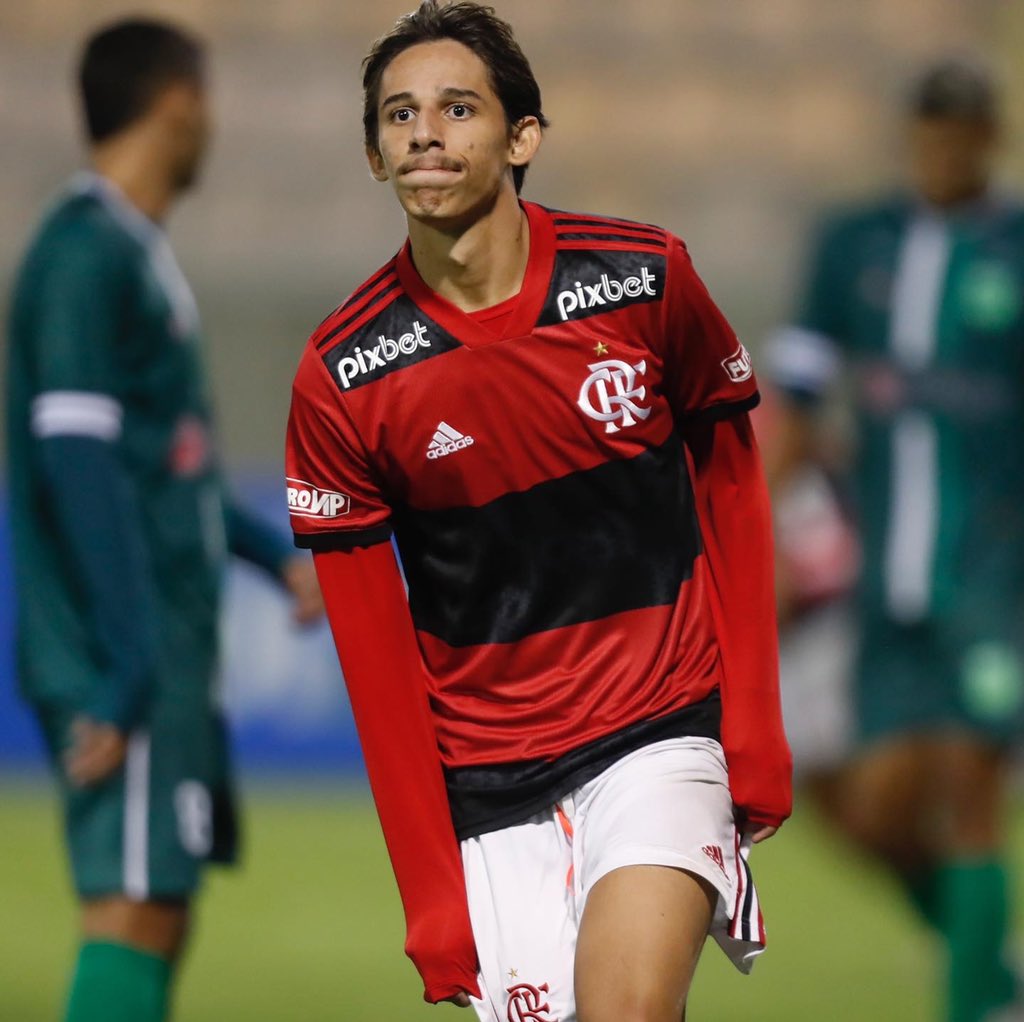 wertonre's tweet photo. Tu pode tentar, mas tu não vai me parar
Essa minha vibe nunca vai acabar❤️🖤 https://t.co/Jiba0T64vL