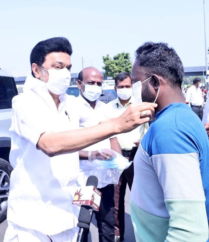 BAN_NEET's tweet photo. #WearAMask is The Mandatory..
Pics Dated :04-01-2022
#Joker_Modi Lets #MaskUpModi https://t.co/FawMVc0cHu