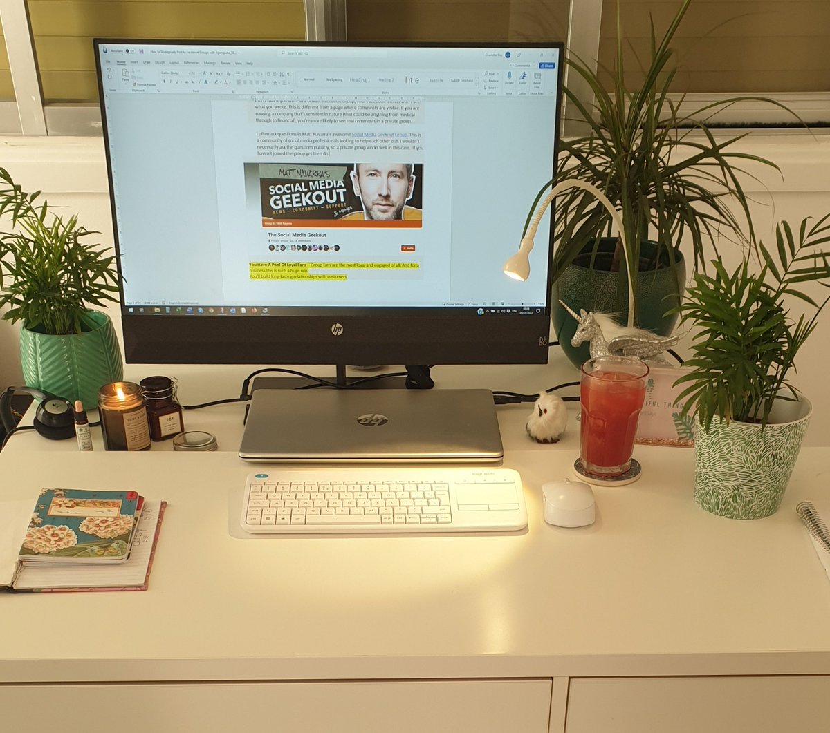 charli_says's tweet photo. I'm writing about Facebook Group posting strategies today for @agorapulse and of course had to mention the lovely @MattNavarra πππ Shutters down, juice poured, let's do it!
#charlisays #writingcommunity #authorslife #mydesk #sundayroutine #sundayessentials https://t.co/TwDjxPpkaG