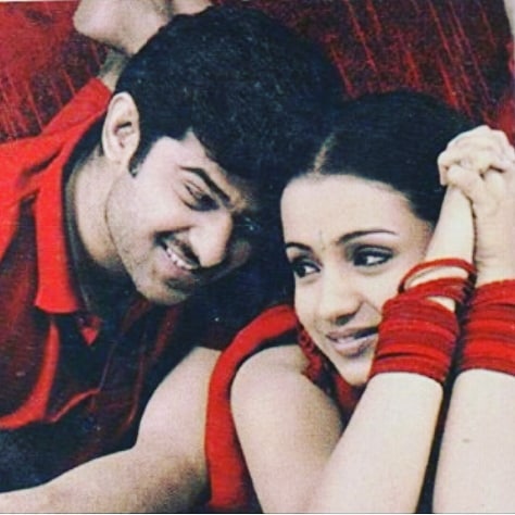 FIo8s_2VUAACBsG?format=jpg&name=small