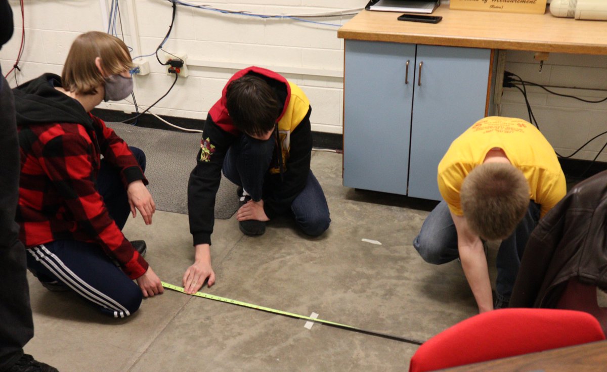 And let the 2022 FRC season begin! Our team is so excited to face the interesting tasks that Rapid React brings. Good luck to all of the other FRC teams!

#rapidreact #firstforward #omgrobots #firstrobotics #cougarsgonewired