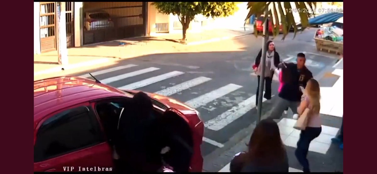jtpatton's tweet photo. @ConvenientCop @DeadlyAsphaIt Im glad the bullet didn't go all the way through, gotta check those surroundings before pulling the trigger. https://t.co/QLItH7uBbI