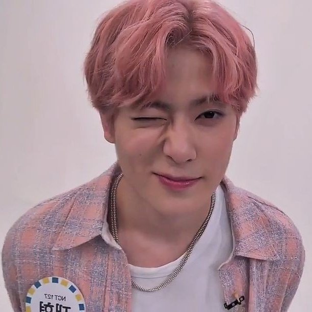 jaehyunaskov's tweet photo. in my head♤¡
#
$
%
&amp;
moves me like a fob show
♤
♡
◇
♧
#NCTzenSelcaDay #nct #NCT127 https://t.co/etsTUIpXx8