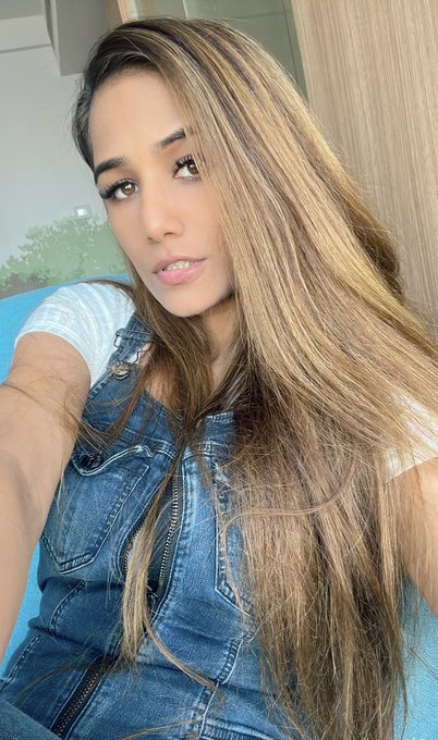 Morning my beautiful Tweethearts ❤️ go ahead and have the most beautiful day 😘 Rock it like always (<a href="/tag/pkfan"class="tags"><span>#pkfan</span></a><a href="/tag/hbdjanasenanipawankalyan"class="tags"><span>#hbdjanasenanipawankalyan</span></a>