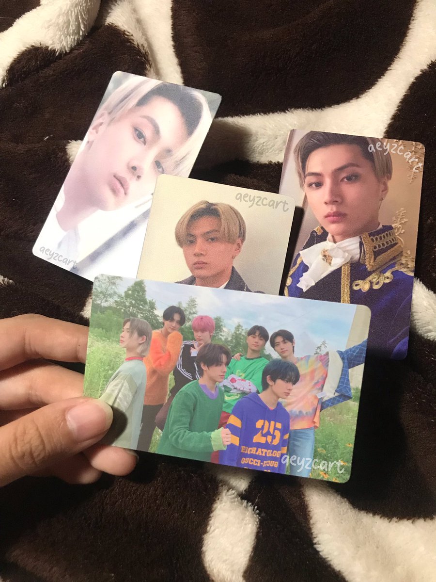 aeyzcarts's tweet photo. . . .📮#xeyzmails,
OT7 pc already arrived! hi, @bluemincart thank you for packing it safely and for the freebies. Aalagaan ko tong mga pogi.
𓂋 #Rei_proofs https://t.co/6UZ6pqn6Nf